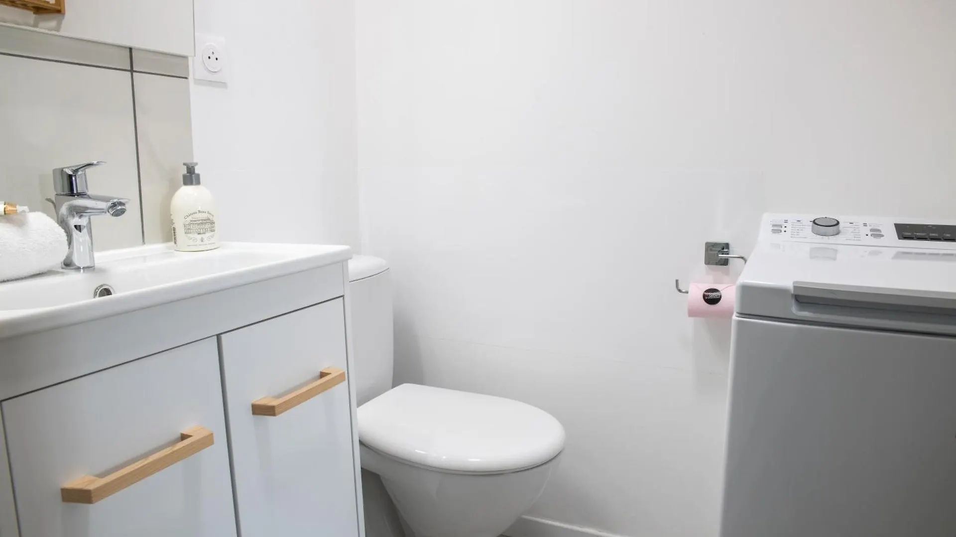 Apartment Spacieux Et Douillet T2 Au Centre Valence