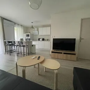 Splendide 3 Pieces - Parking Et Clim Apartment