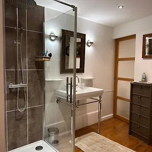 Bed & Breakfast De Charme Au Coeur Du Vieux Valence - Confort & Calme, Valence (Drome)
